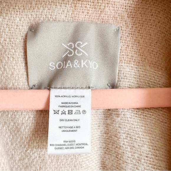 SOIA & KYO Pale Pink Cream Woven Scarfigan Scarf Cardigan Wrap w/Fringe Detail - Picture 14 of 16
